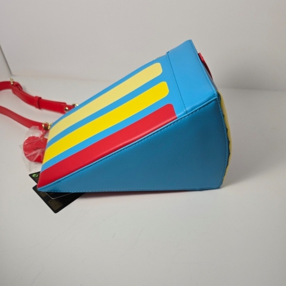 Loungefly disney Princess snow whites cake crossbody Snow White Chain Strap nwt - Picture 9 of 11